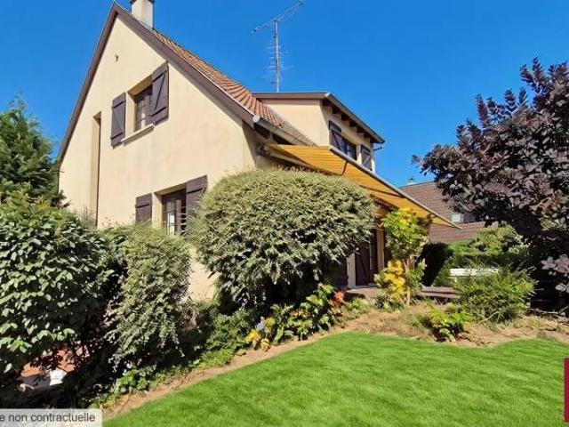 Maison 7 pièces 144 m²