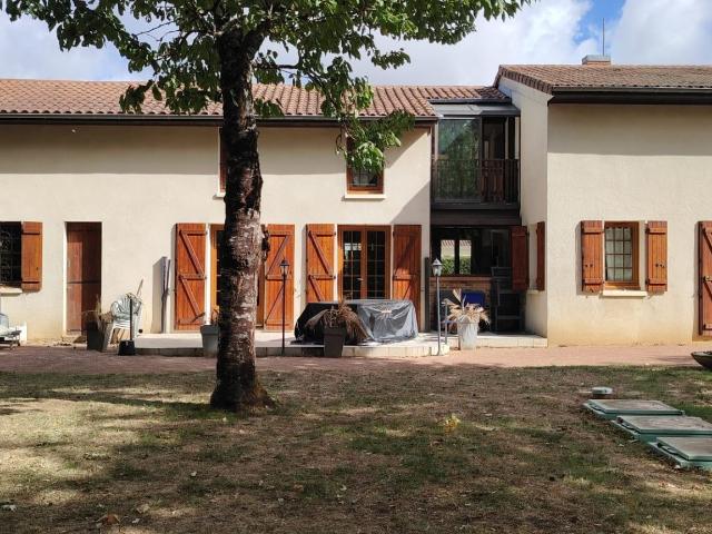 Maison 7 pièces 145 m²