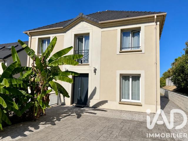Maison 7 pièces 145 m²