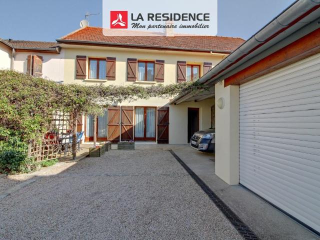 Maison 5 pièces 145 m²