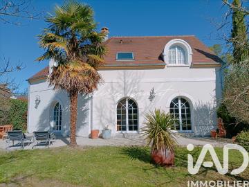 Maison 7 pièces 145 m²