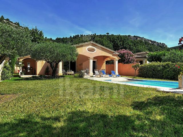 Maison 7 pièces 145 m²
