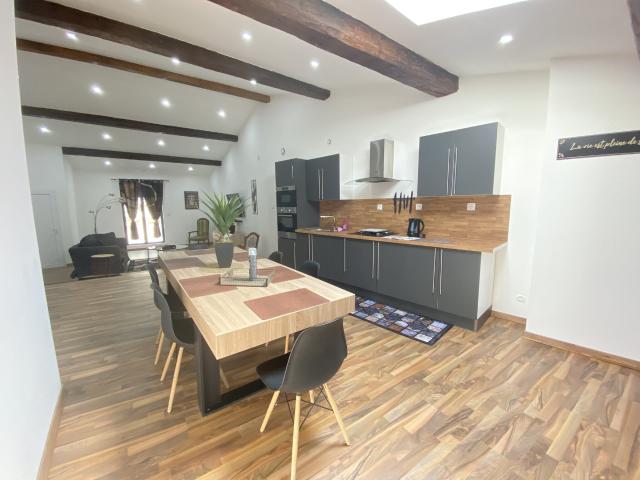 Maison 7 pièces 145 m²