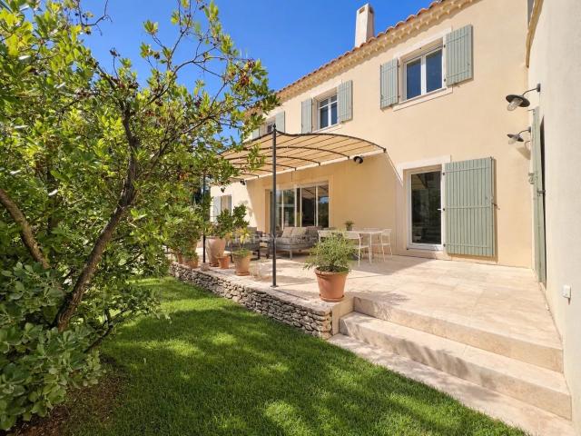 Maison 7 pièces 145 m²