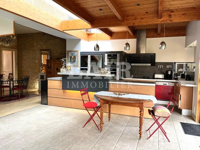 Maison 7 pièces 145 m²