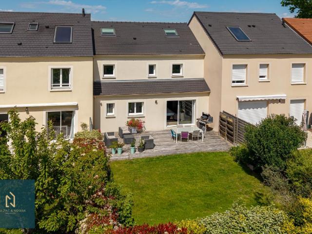 Maison 7 pièces 145 m²