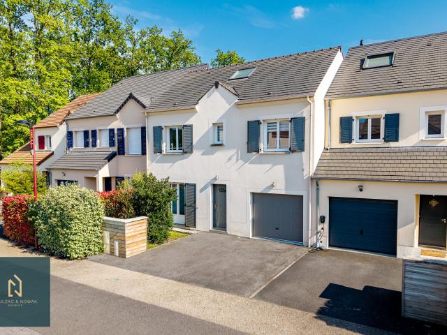Maison 7 pièces 145 m²