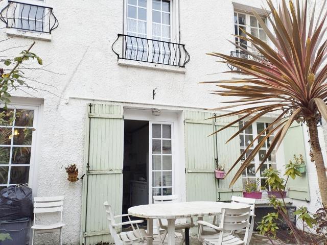 Maison 7 pièces 145 m²