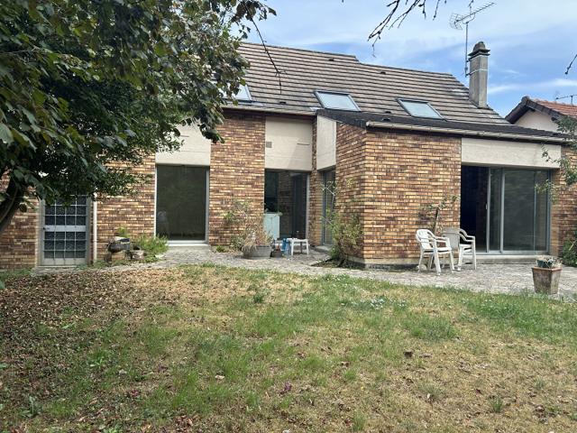 Maison 7 pièces 145 m²