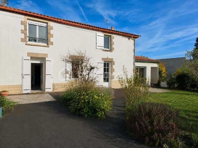 Maison 7 pièces 145 m²