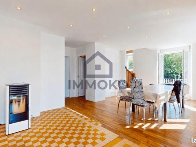 Maison 7 pièces 145 m²