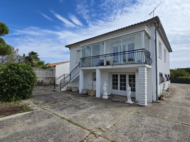 Maison 7 pièces 145 m²