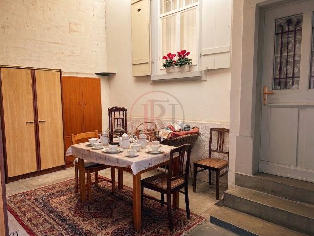 Maison 7 pièces 146 m2 et 13 ares de terrain constructible fort potentiel à Rixheim