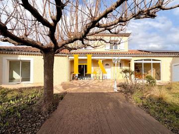Maison 7 pièces 146 m²