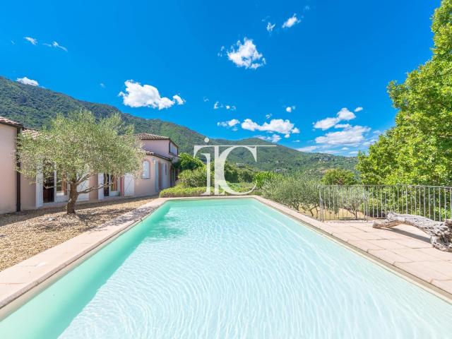 Maison 7 pièces 146 m²