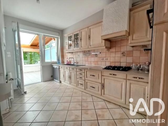Maison 7 pièces 146 m²