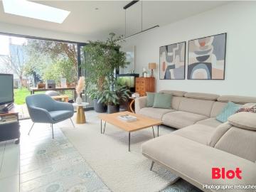 Maison 7 pièces 146 m²