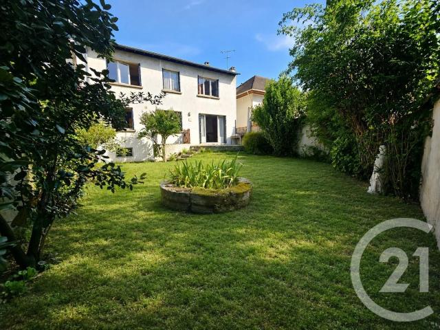 Maison 7 pièces 146 m²