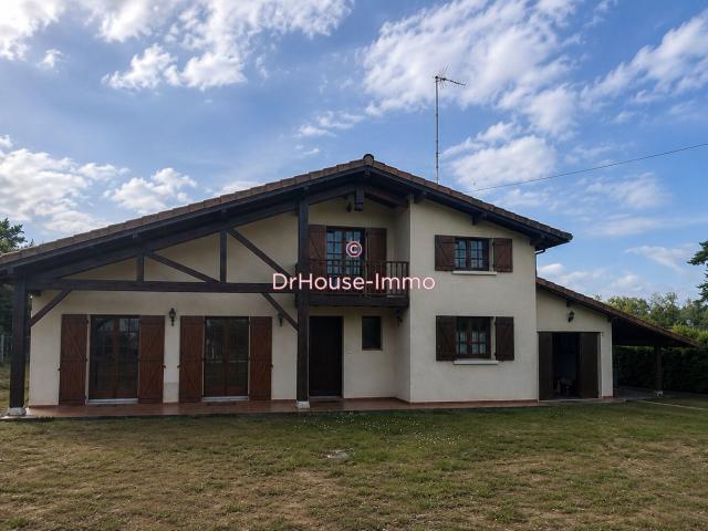 Maison 7 pièces 146 m²
