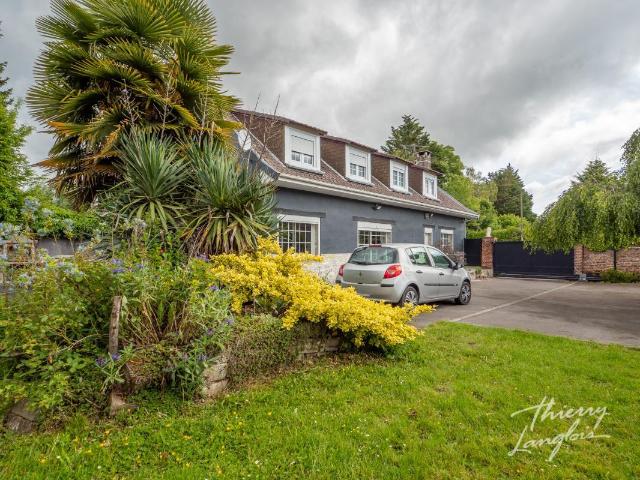 Maison 7 pièces 146 m²