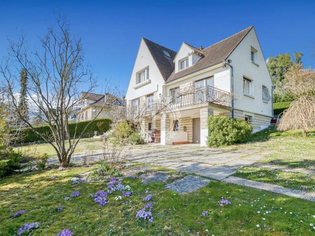 Maison 7 pièces 147 m²