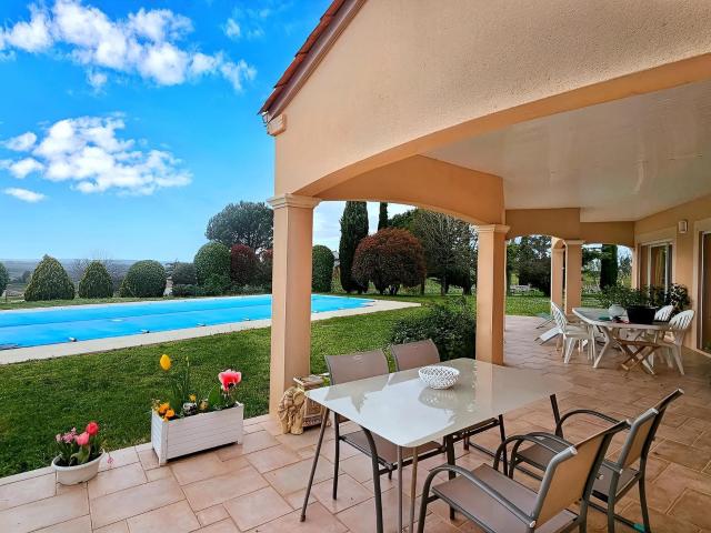 Maison 7 pièces 148 m²