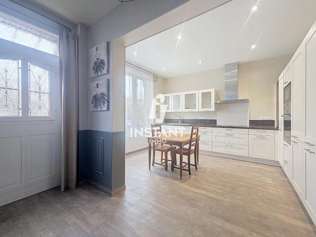 Maison 7 pièces 147 m²