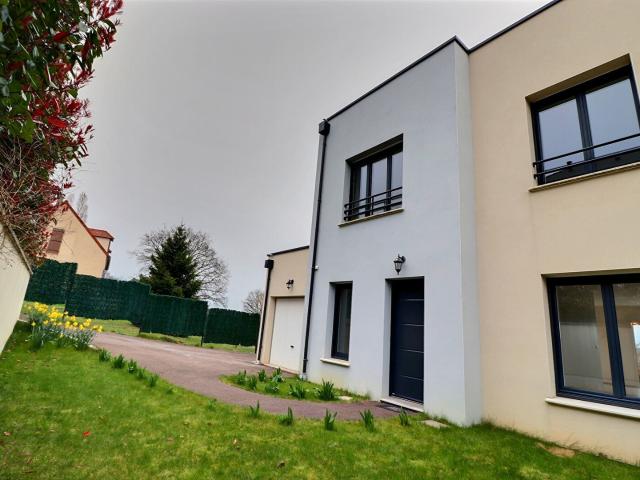 Maison 7 pièces 147 m²