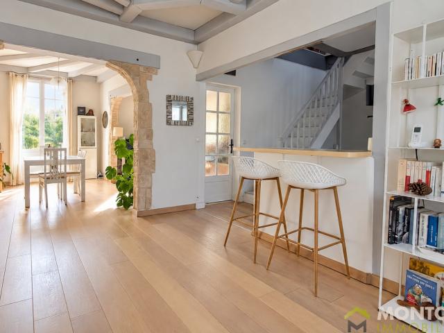 Maison 7 pièces 147 m²