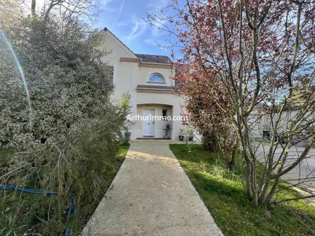 Maison 7 pièces 147 m²
