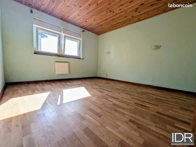 Maison 7 pièces 147 m²