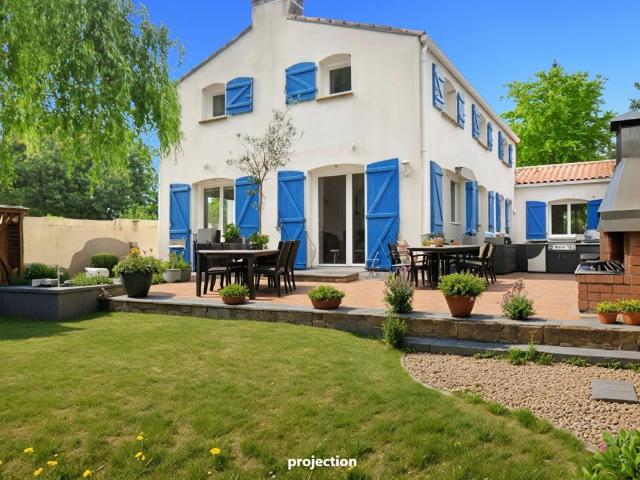 Maison 7 pièces 147 m²