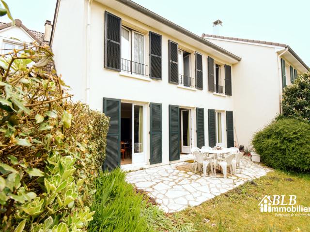 Maison 7 pièces 147 m²