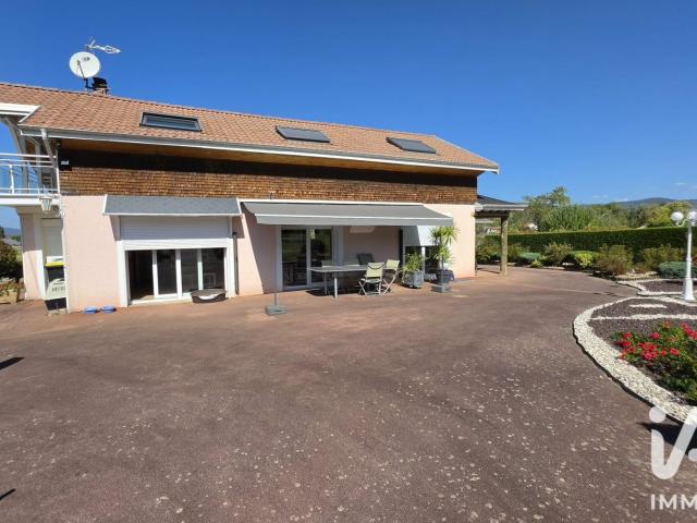 Maison 7 pièces 147 m²