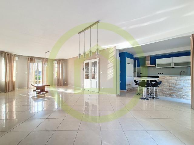 Maison 7 pièces 147 m²