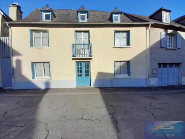 Maison 7 pièces 148 m²