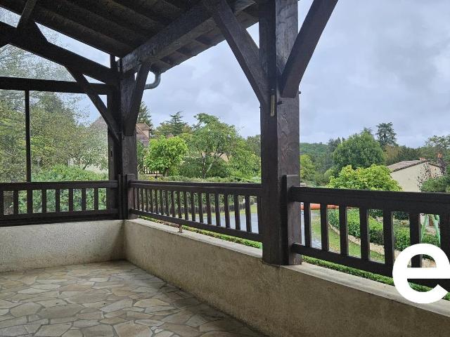 Maison 7 pièces 148 m²