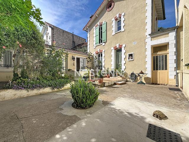 Maison 7 pièces 148 m²