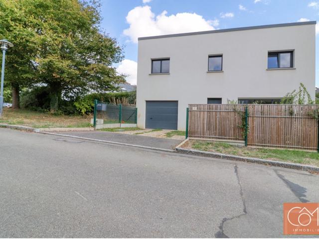 Maison 7 pièces 148 m²
