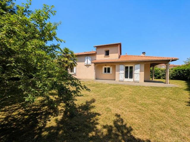 Maison 7 pièces 148 m²