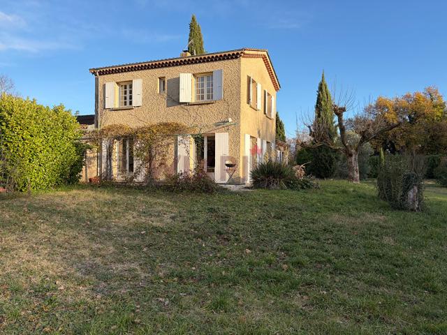 Maison 7 pièces 148 m²