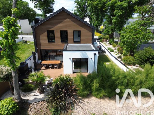 Maison 7 pièces 148 m²