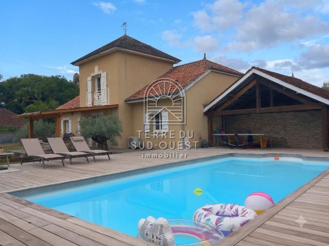 Maison 7 pièces 148 m²