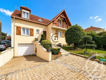 Maison 7 pièces 148 m²