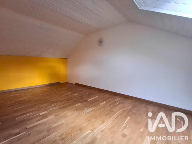 Maison 7 pièces, 148 m² à louer à Châteaufort 78117