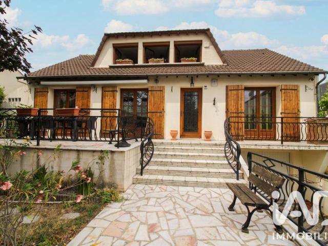 Maison 7 pièces 140 m²