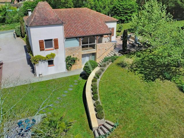 Maison 7 pièces 140 m²