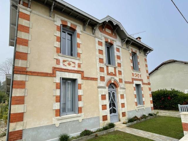 Maison 7 pièces 140 m²
