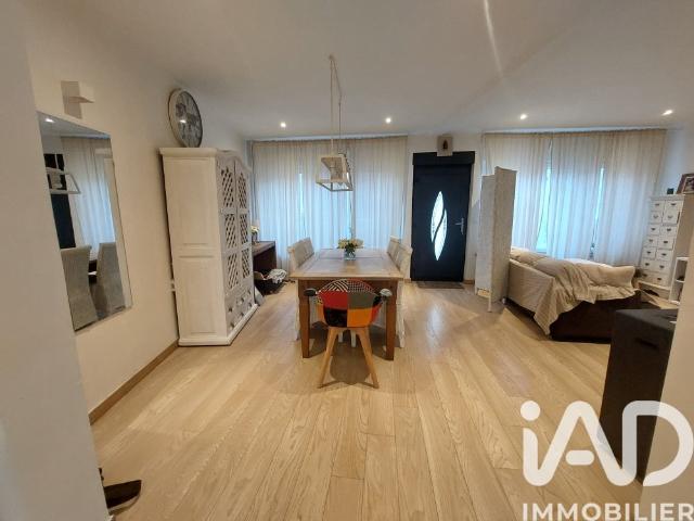 Maison 7 pièces 140 m²