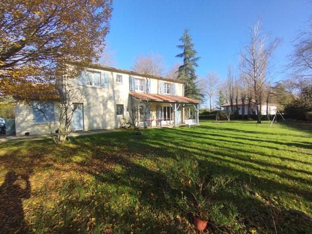 Maison 7 pièces 140 m²